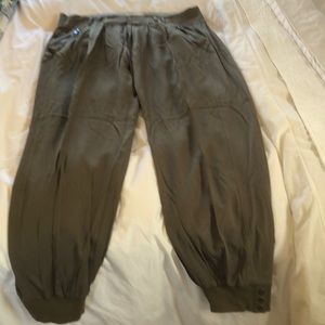 Anthropologie Elevenses Moss-Green Cargo Pants/L
